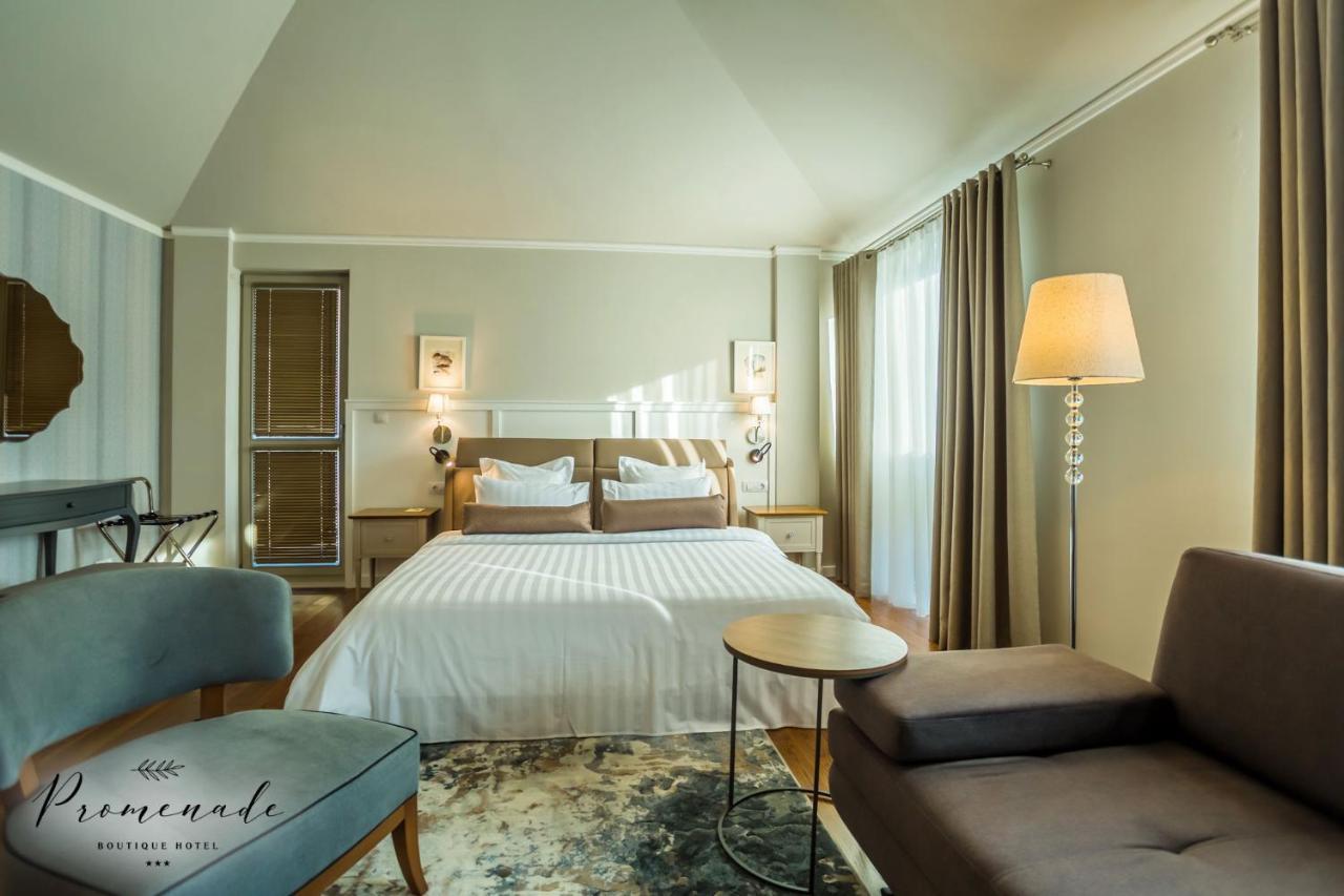 Hotel Residence Promenade Бургас Экстерьер фото Deluxe room